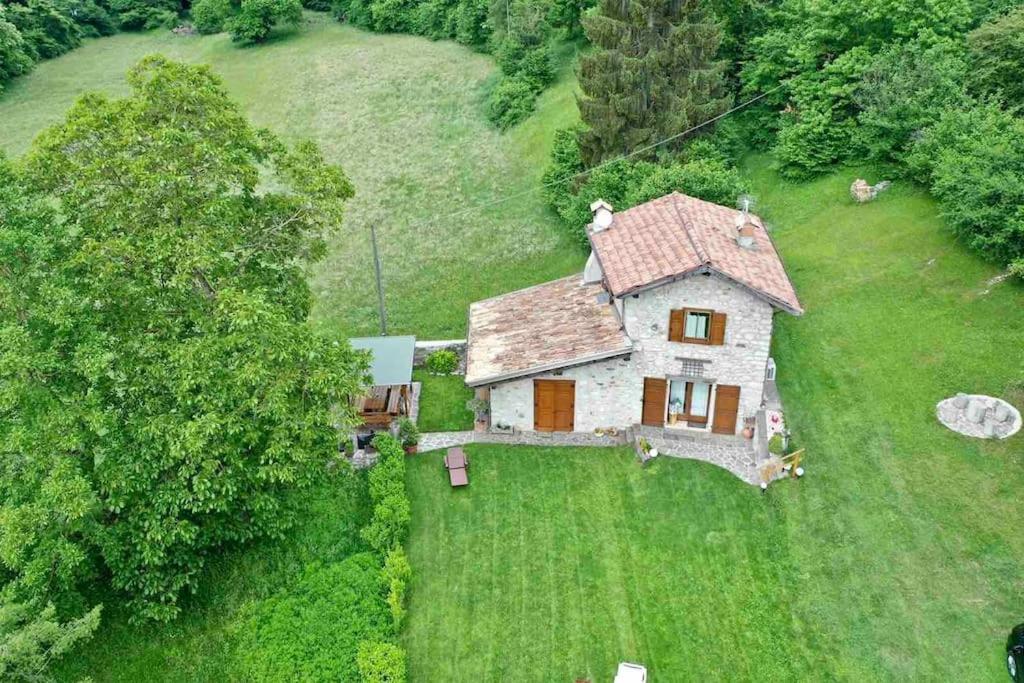 Casa Al Castagneto Villa Ceniga ภายนอก รูปภาพ